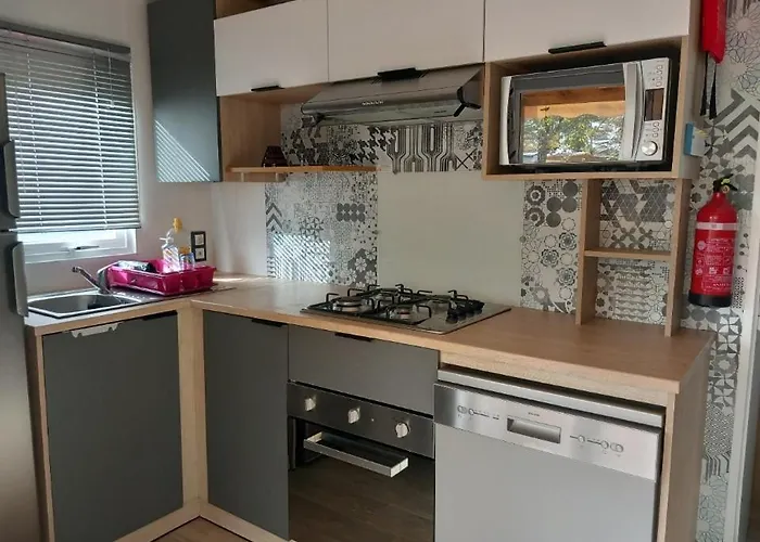 Mobil Home Camping Les Viviers 4 Etoiles